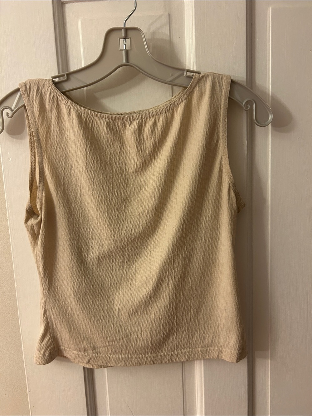 Brandy Melville Sleeveless Crinkle Tank Top - Cream